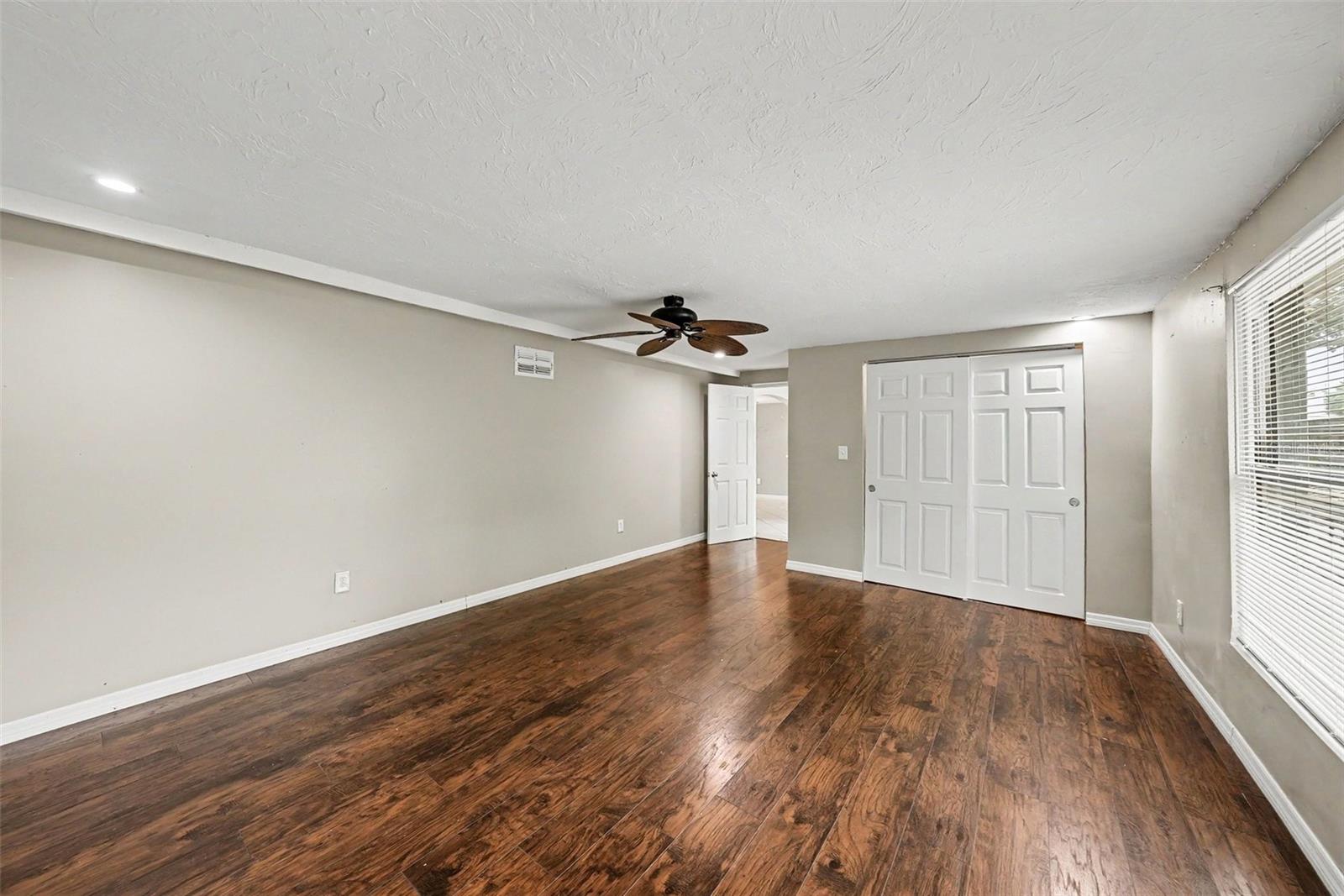 Image 17 of 32 For 6145 Maplewood Drive