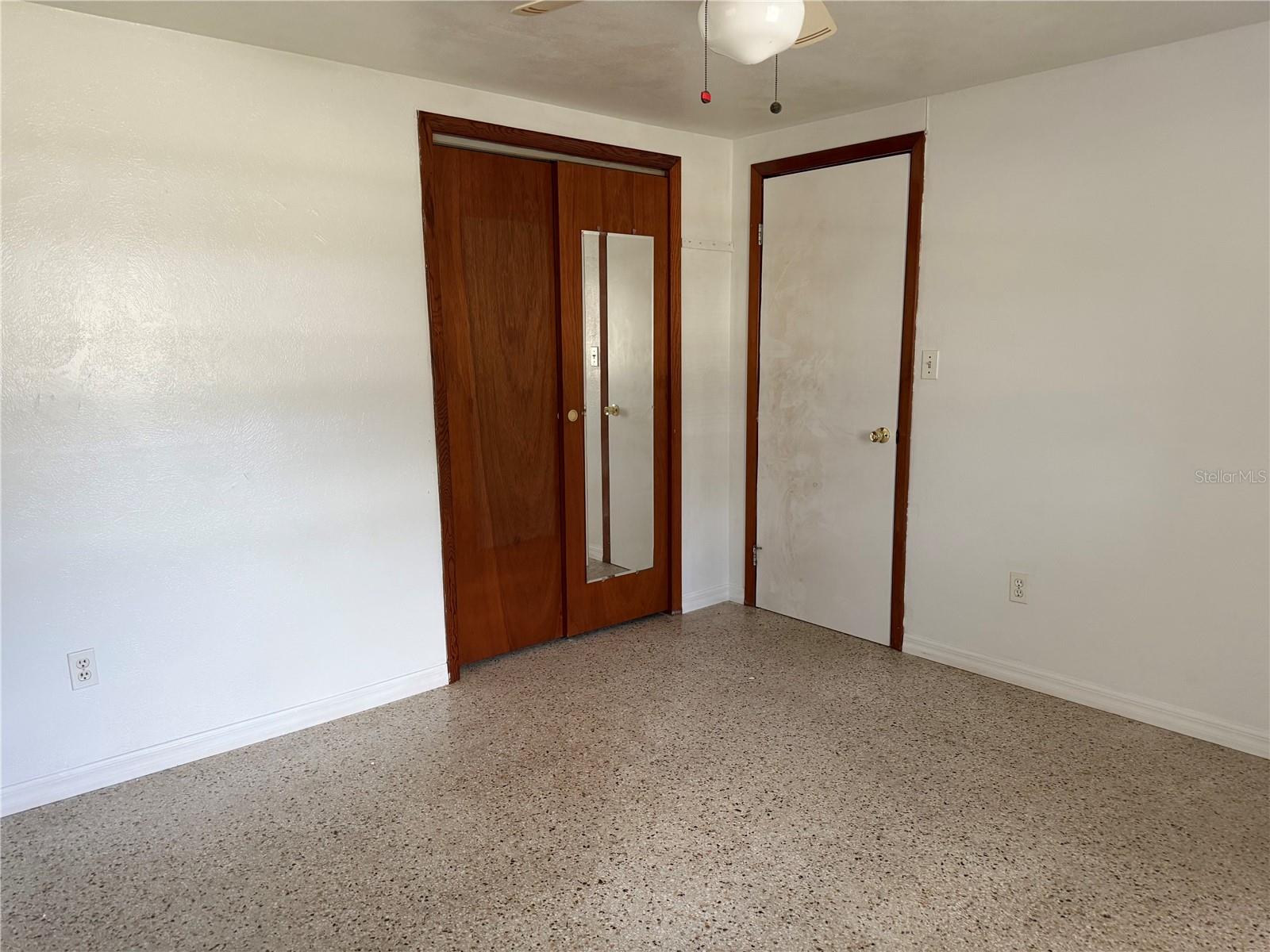 Image 12 of 28 For 6035 10th Street