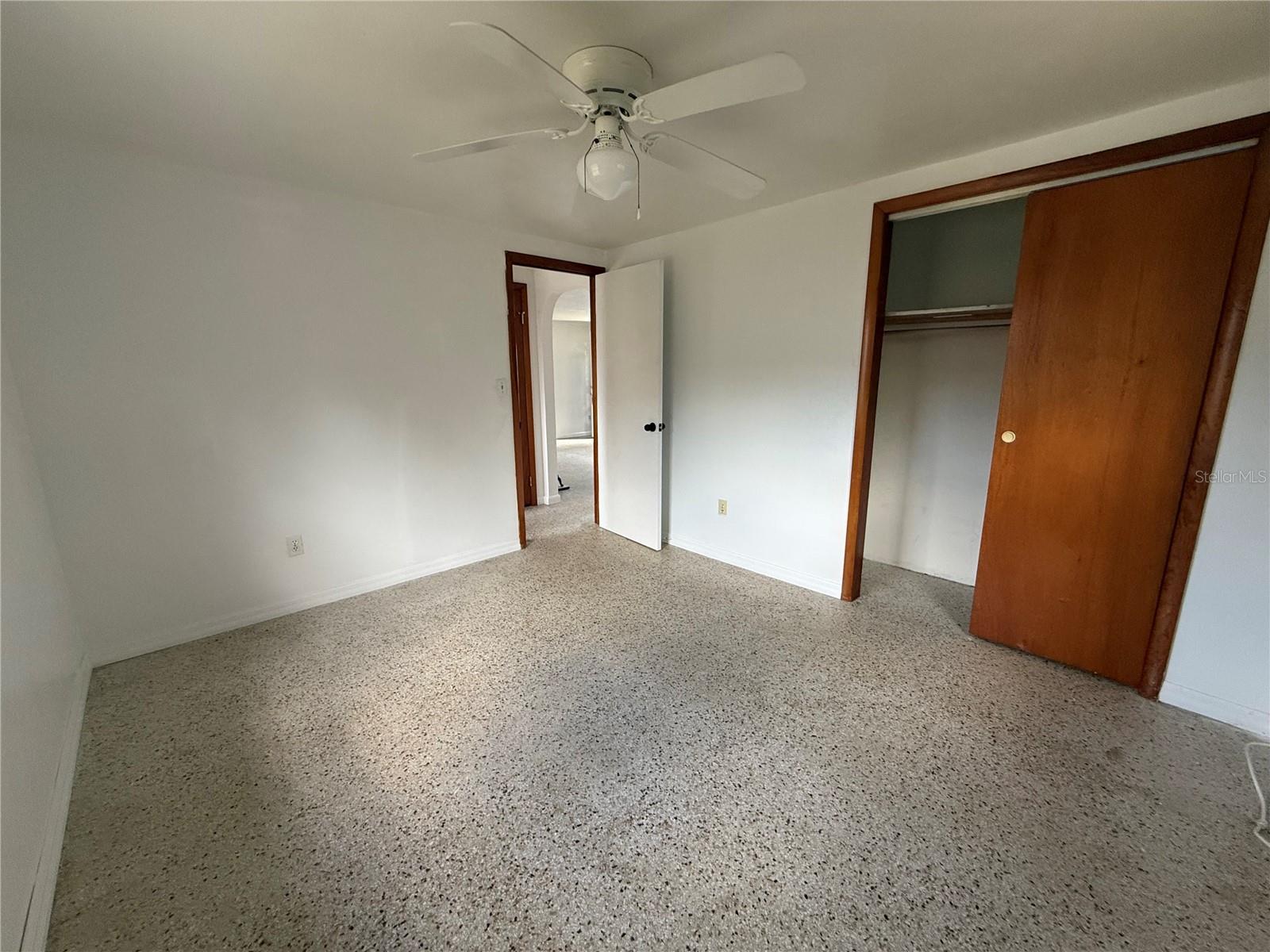 Image 14 of 28 For 6035 10th Street