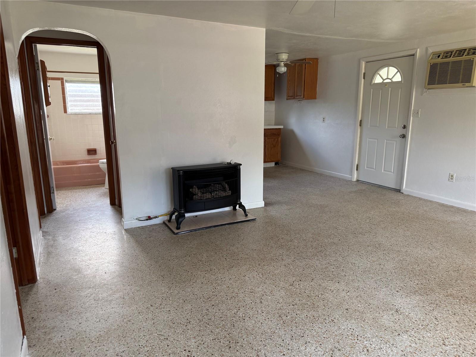 Image 7 of 28 For 6035 10th Street