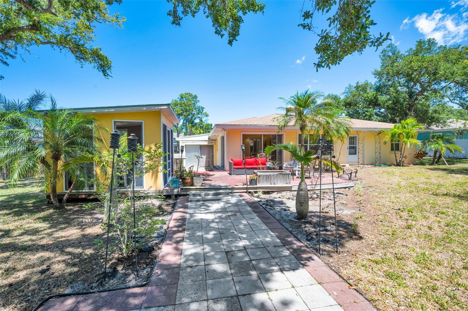Image 41 of 47 For 14806 Wildwood Drive