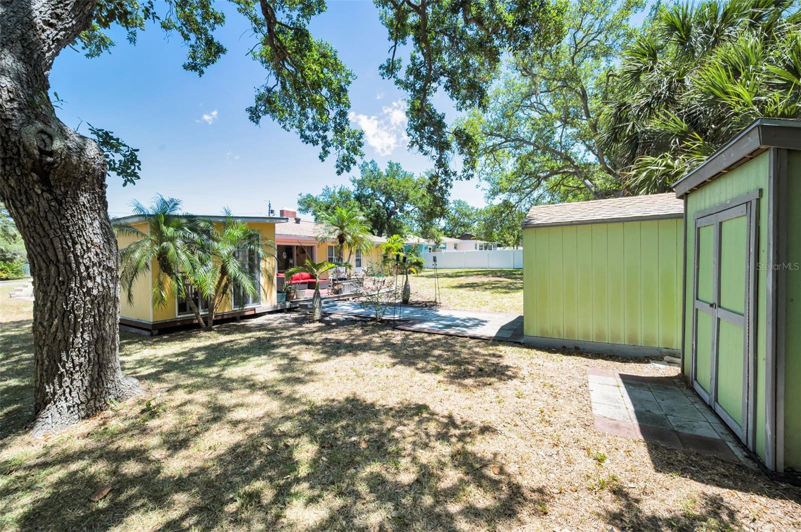 Image 44 of 47 For 14806 Wildwood Drive