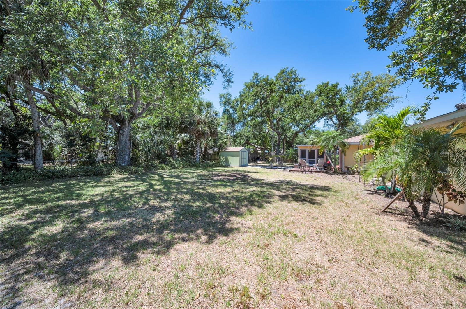 Image 45 of 47 For 14806 Wildwood Drive