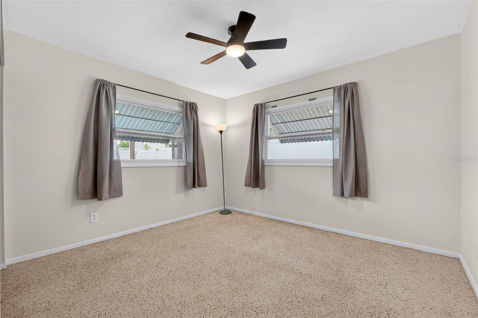 Image 14 of 30 For 5400 97th Terrace N