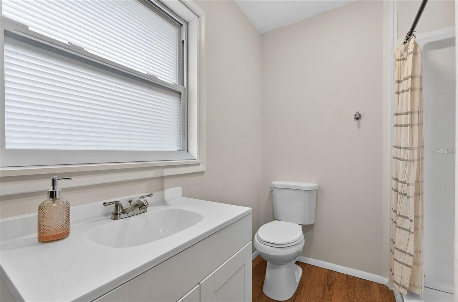 Image 18 of 30 For 5400 97th Terrace N