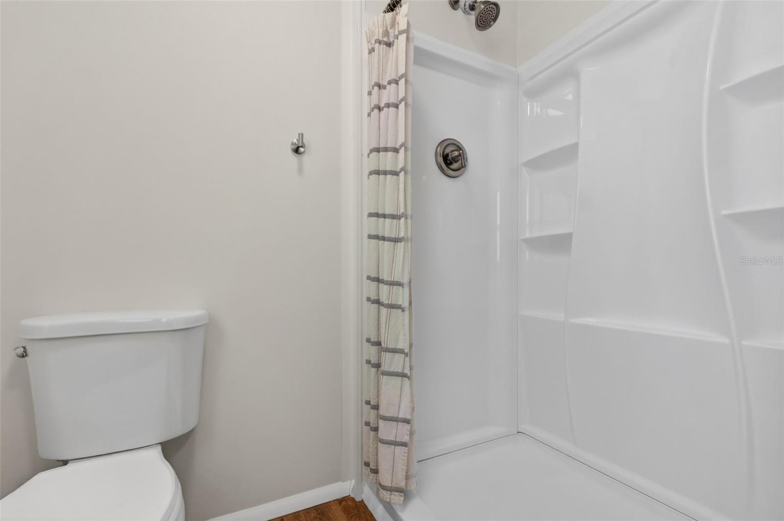 Image 19 of 30 For 5400 97th Terrace N