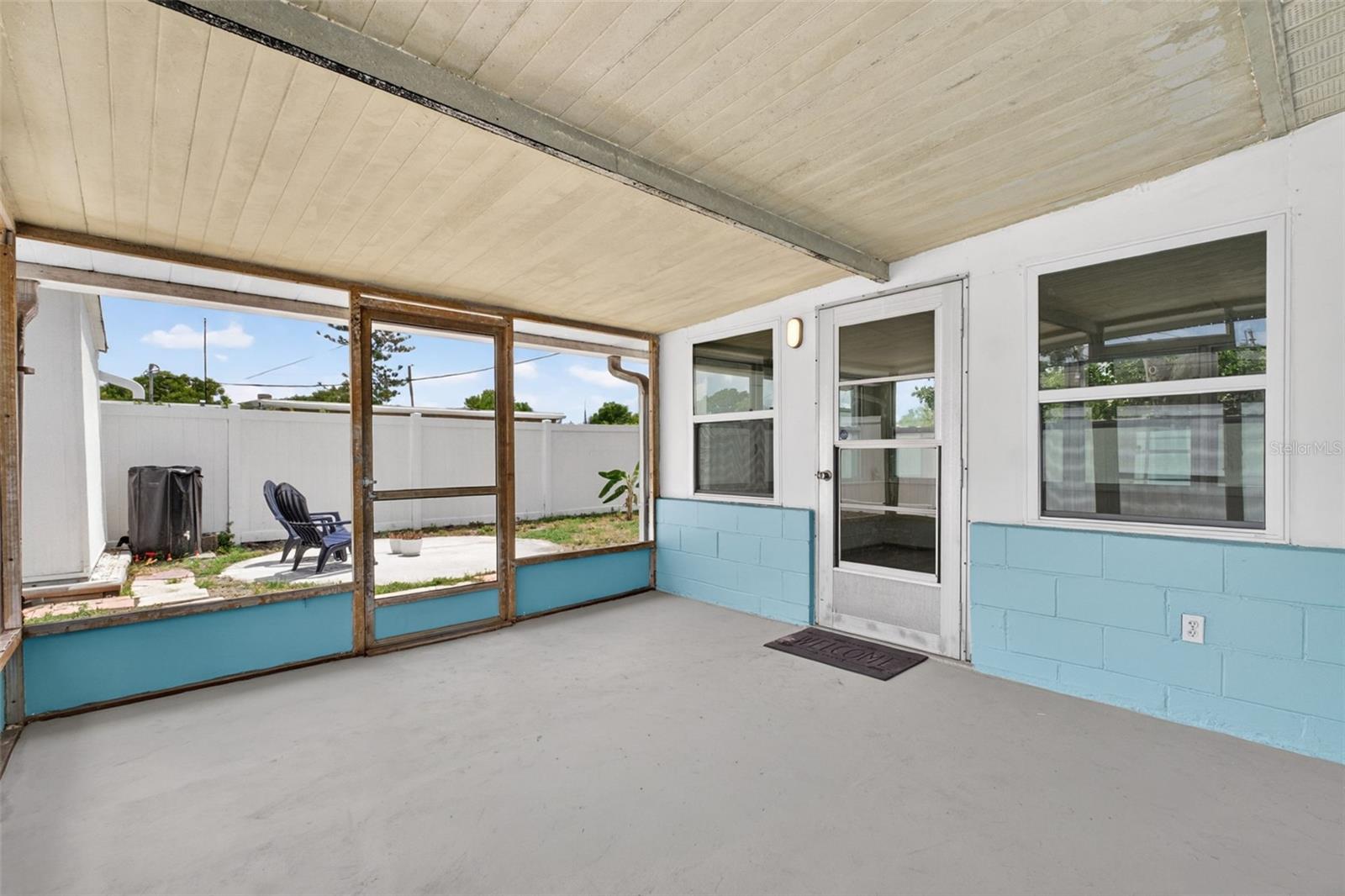 Image 21 of 30 For 5400 97th Terrace N