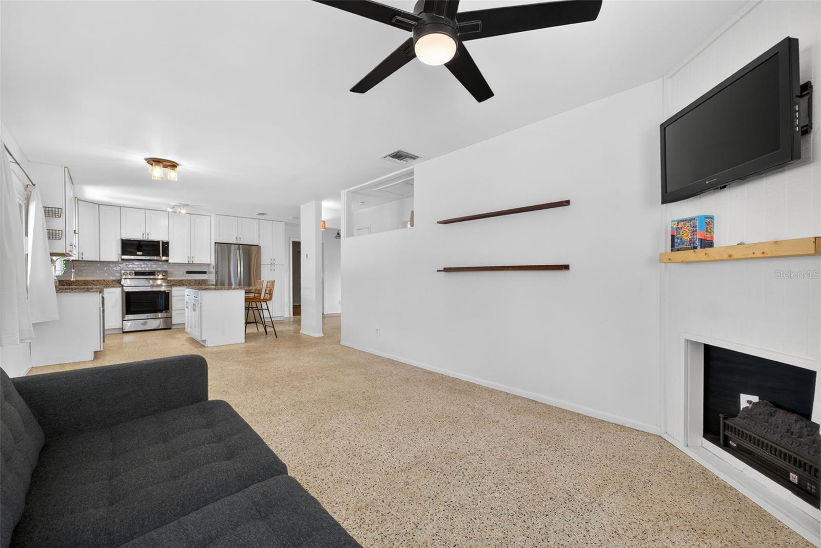 Image 5 of 30 For 5400 97th Terrace N