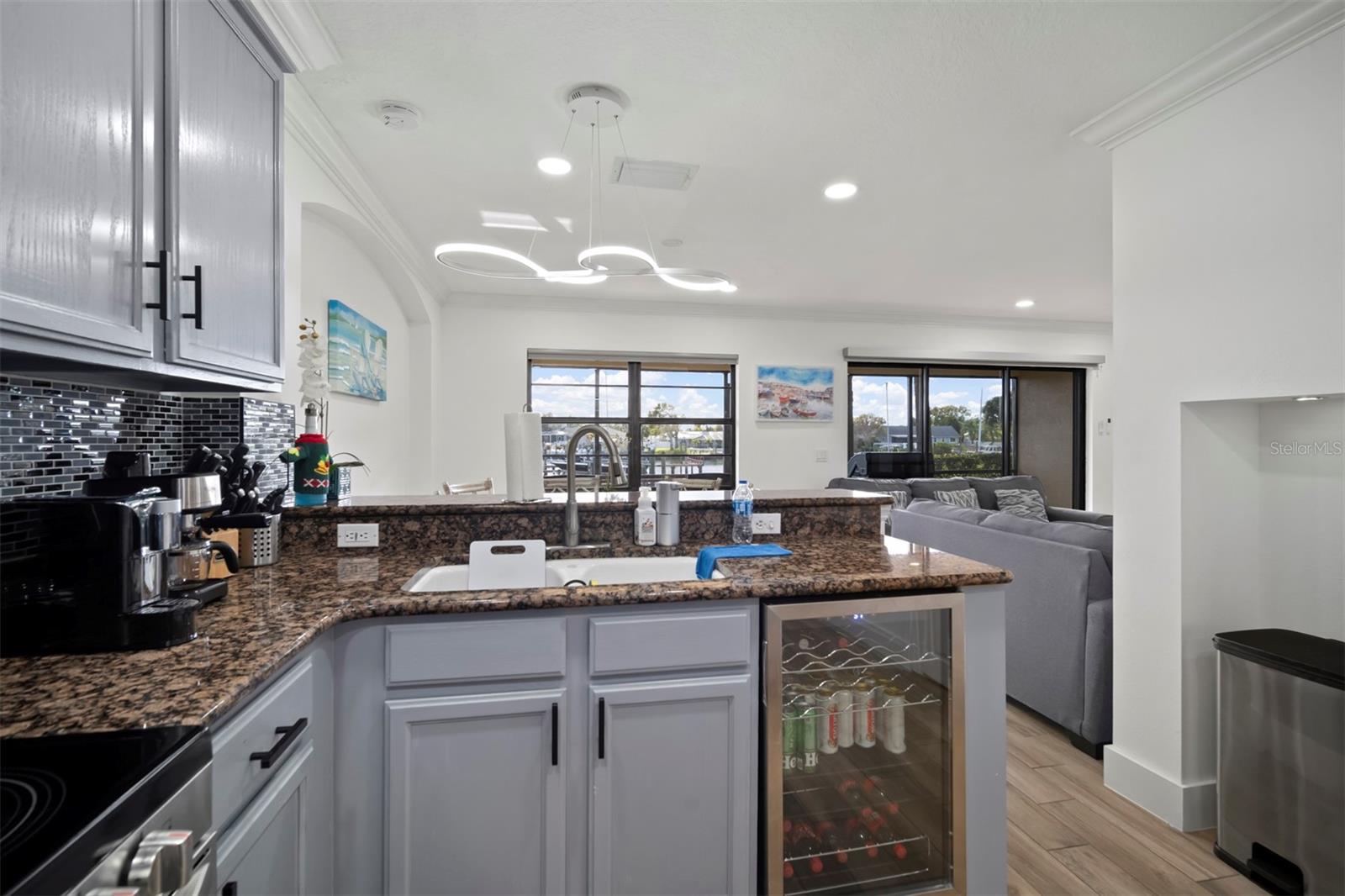 Image 23 of 72 For 634 Yardarm Drive