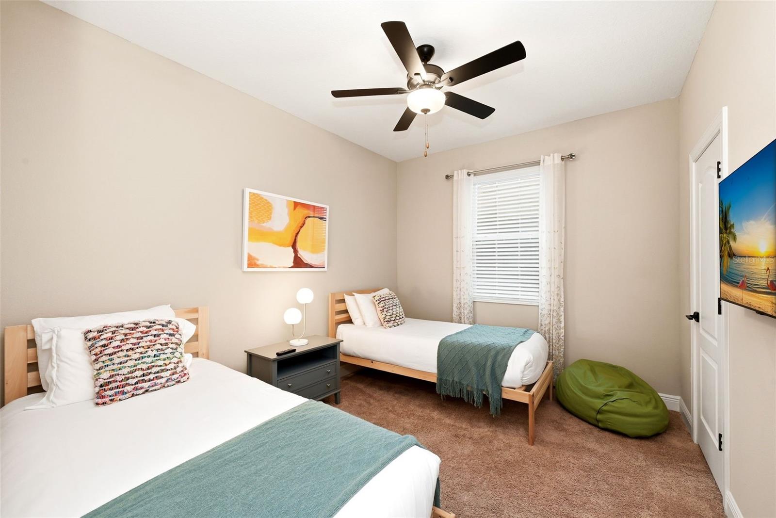 Image 17 of 22 For 1390 Remick Court
