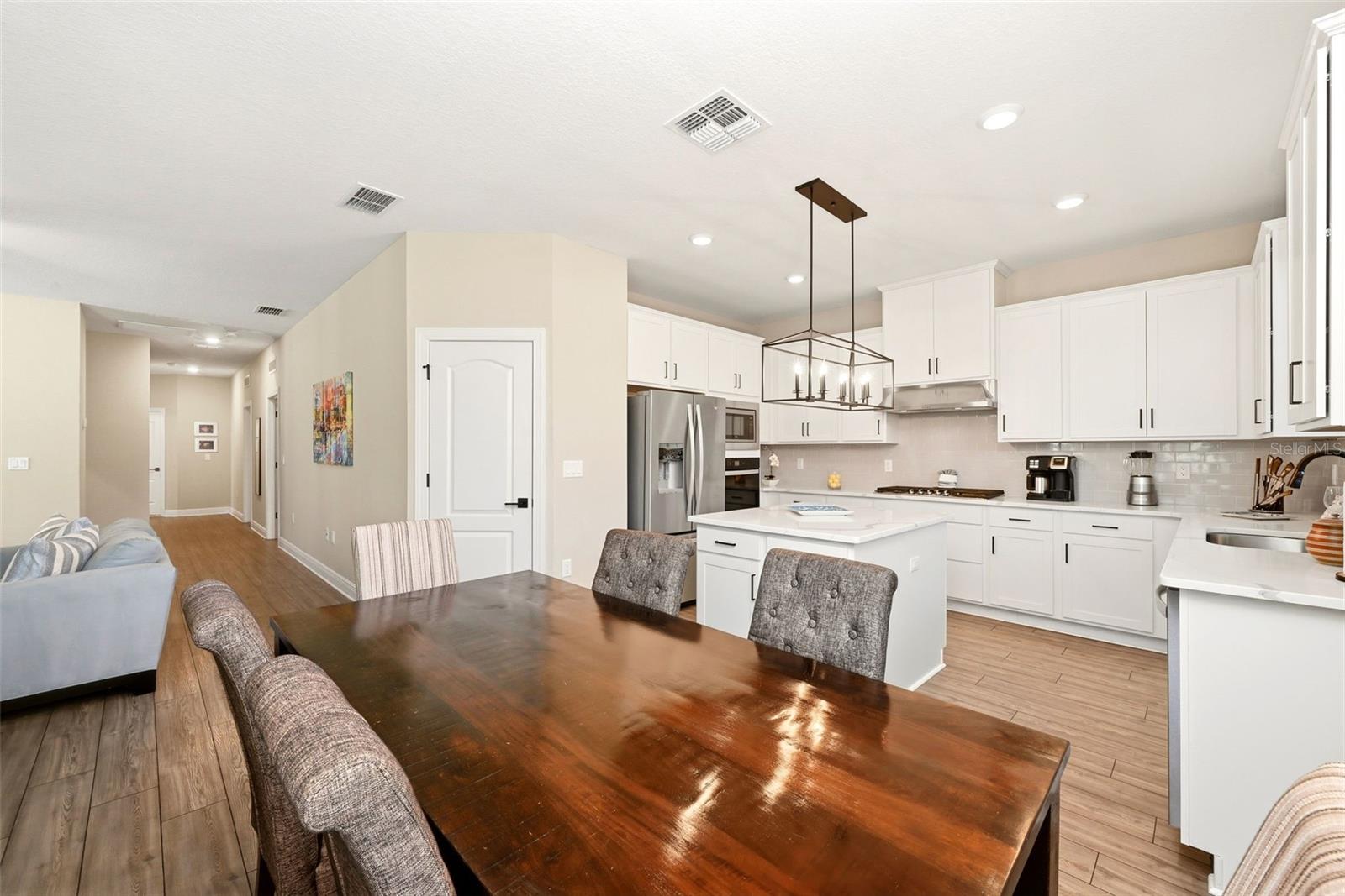 Image 7 of 22 For 1390 Remick Court