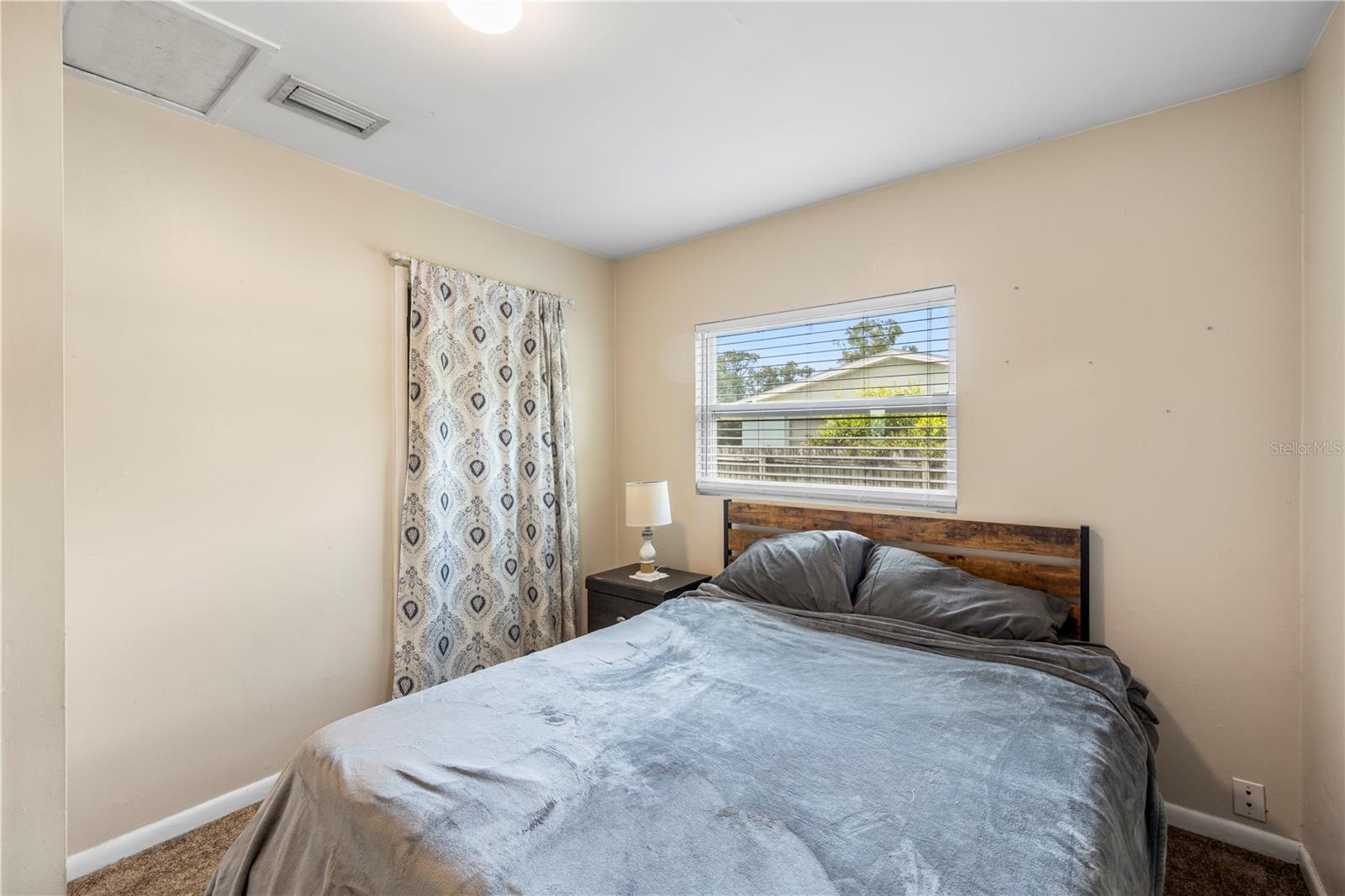 Listing photo id 23 for 4920 17th Street