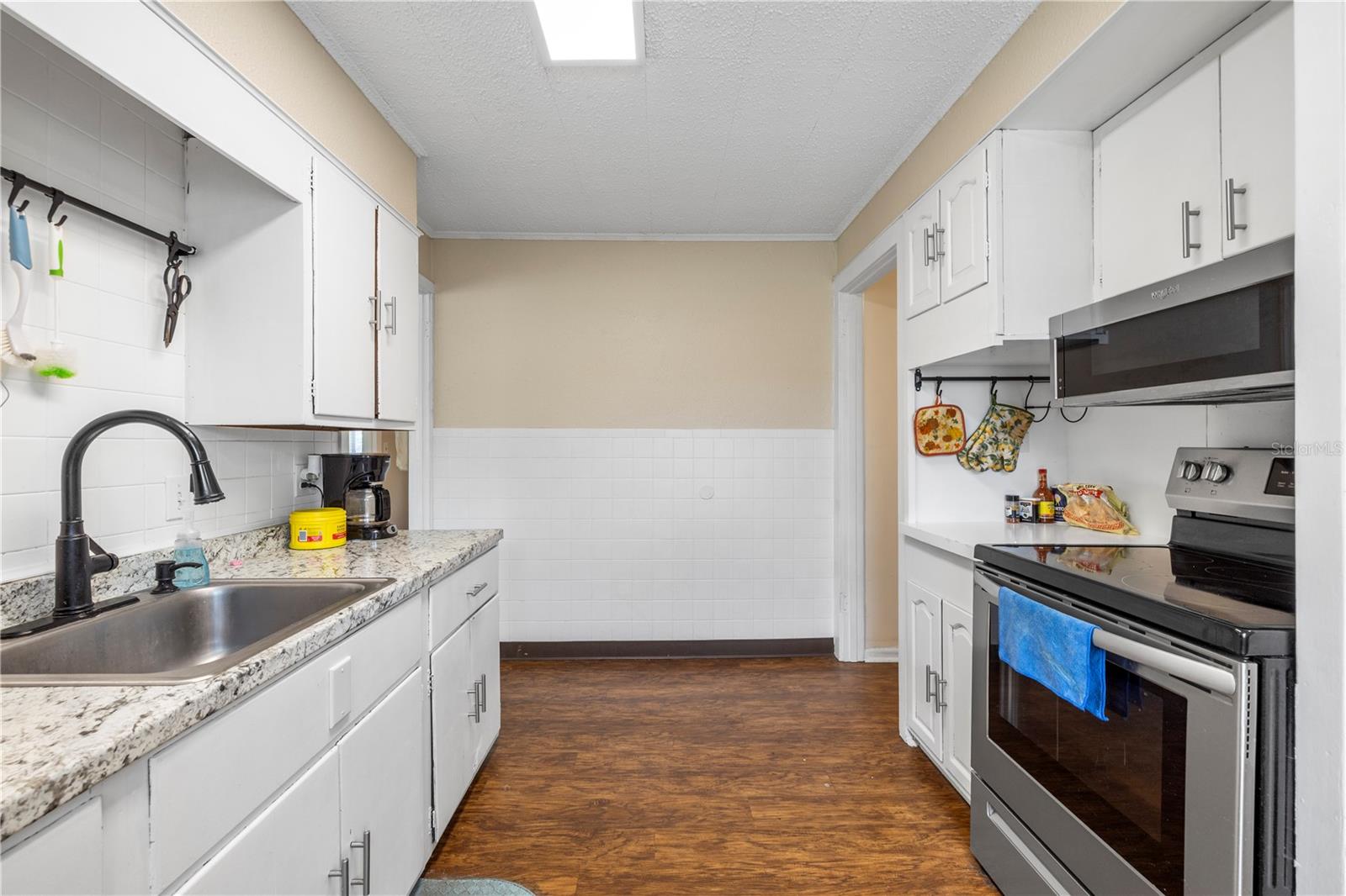 Listing photo id 28 for 4920 17th Street