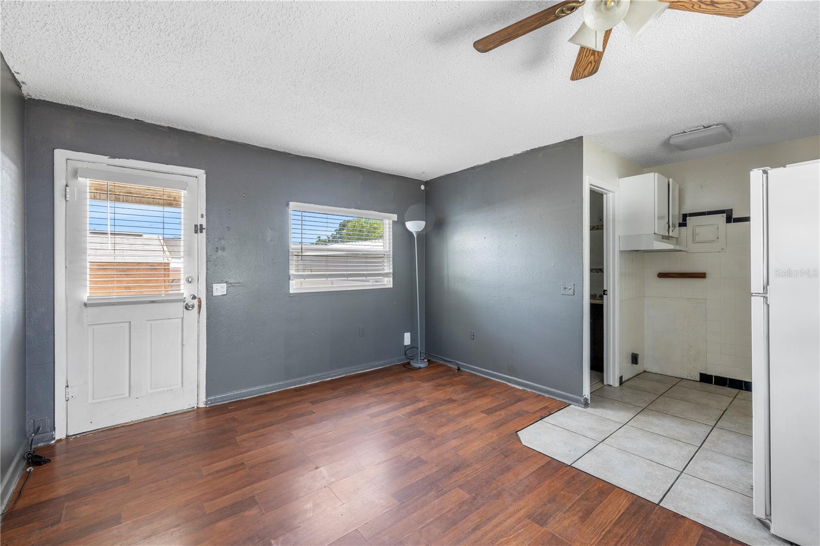 Listing photo id 45 for 4920 17th Street