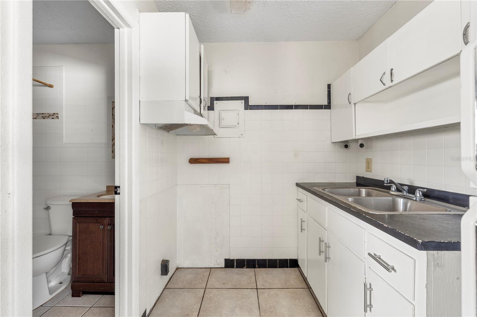 Listing photo id 48 for 4920 17th Street