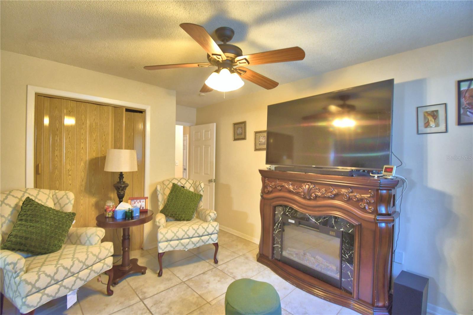 Image 15 of 62 For 2779 Robinwood Drive