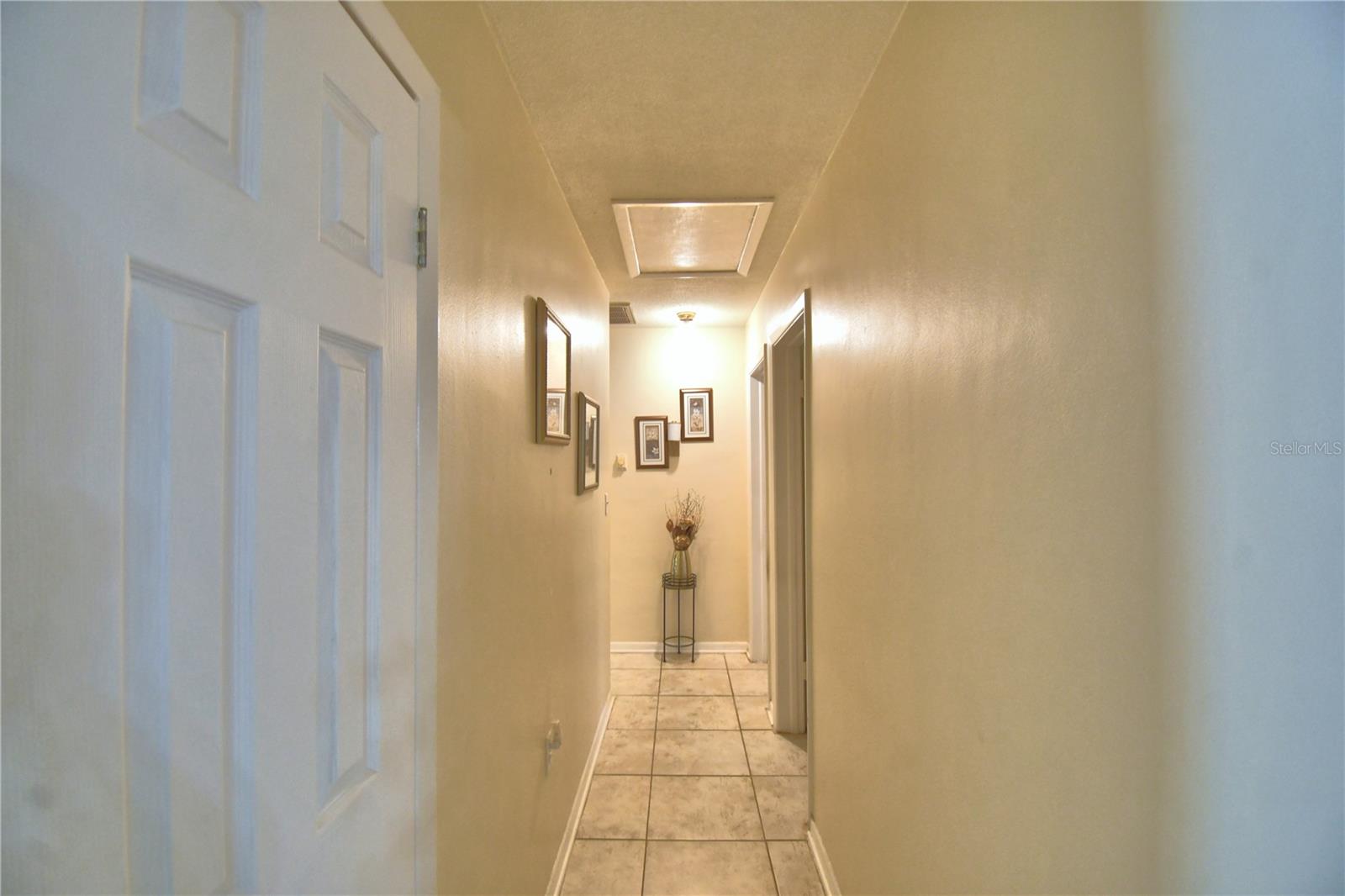 Image 26 of 62 For 2779 Robinwood Drive