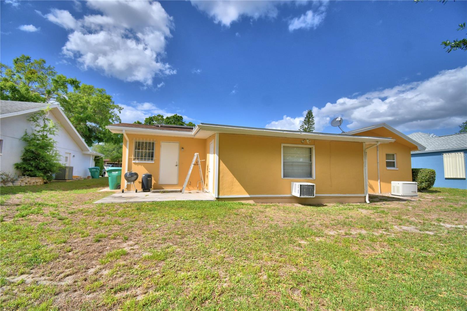 Image 53 of 62 For 2779 Robinwood Drive