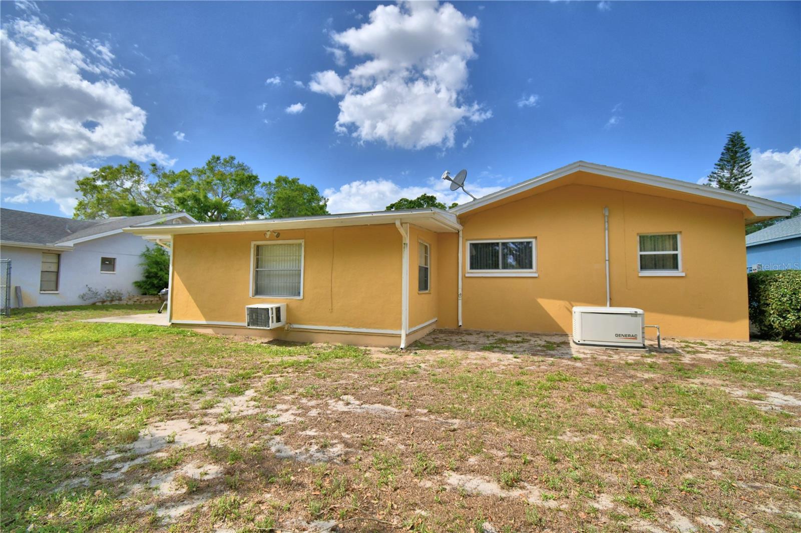 Image 55 of 62 For 2779 Robinwood Drive