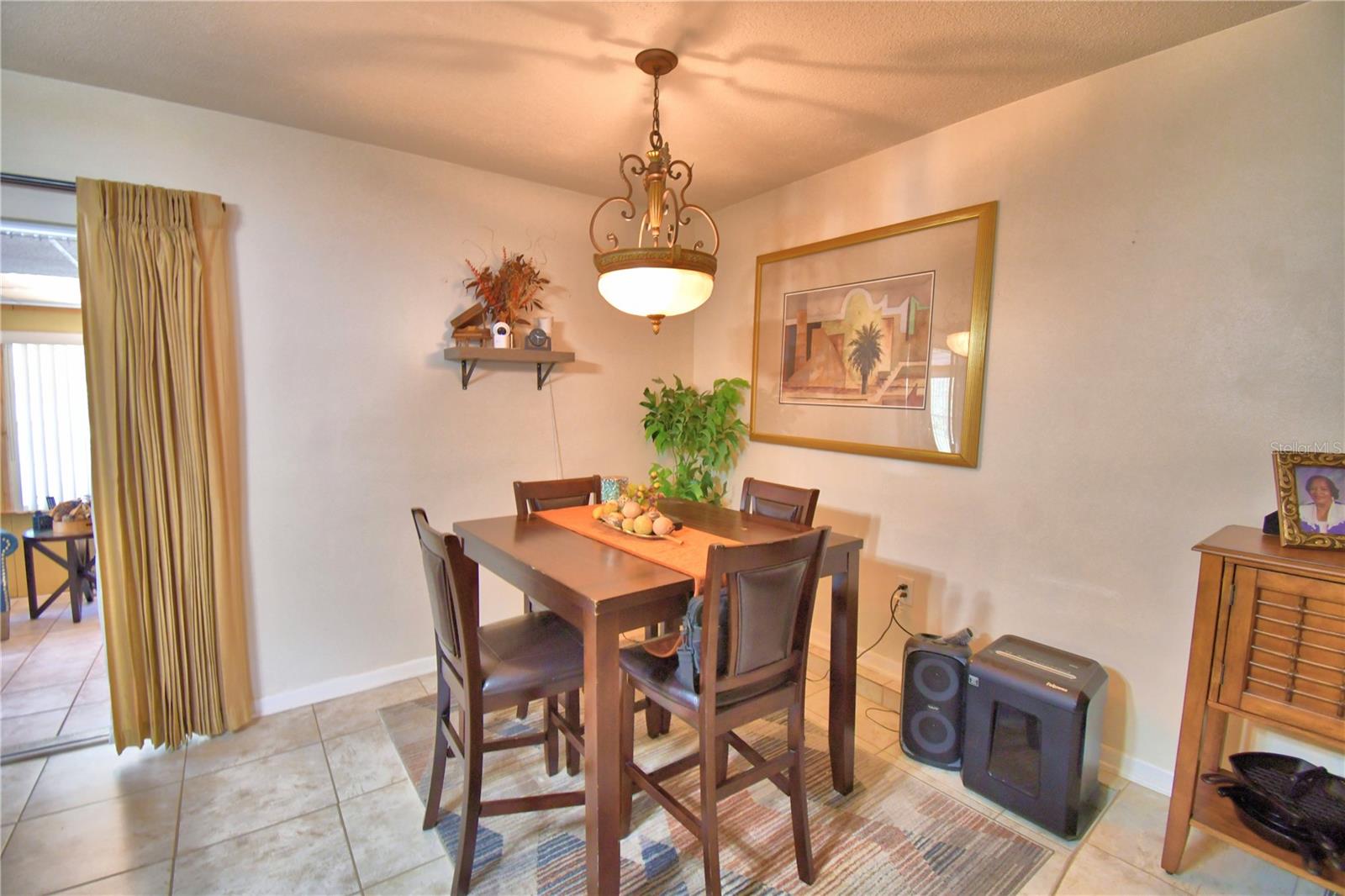 Image 9 of 62 For 2779 Robinwood Drive