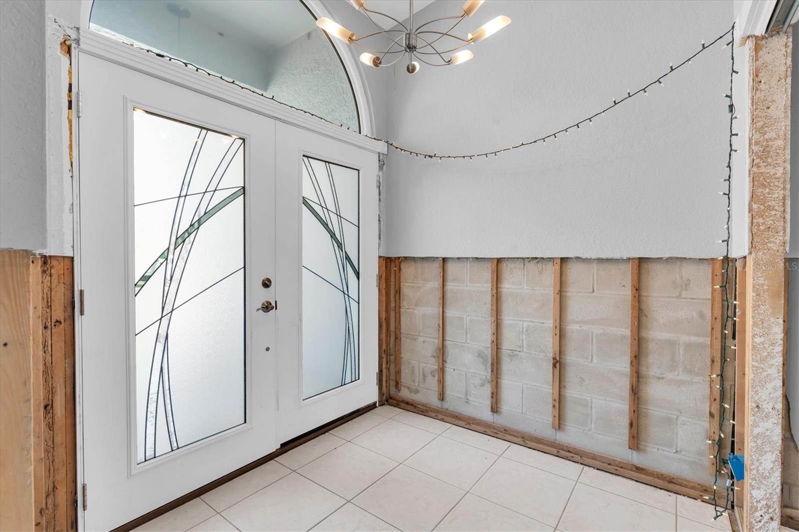 Image 15 of 54 For 11870 6th Street E
