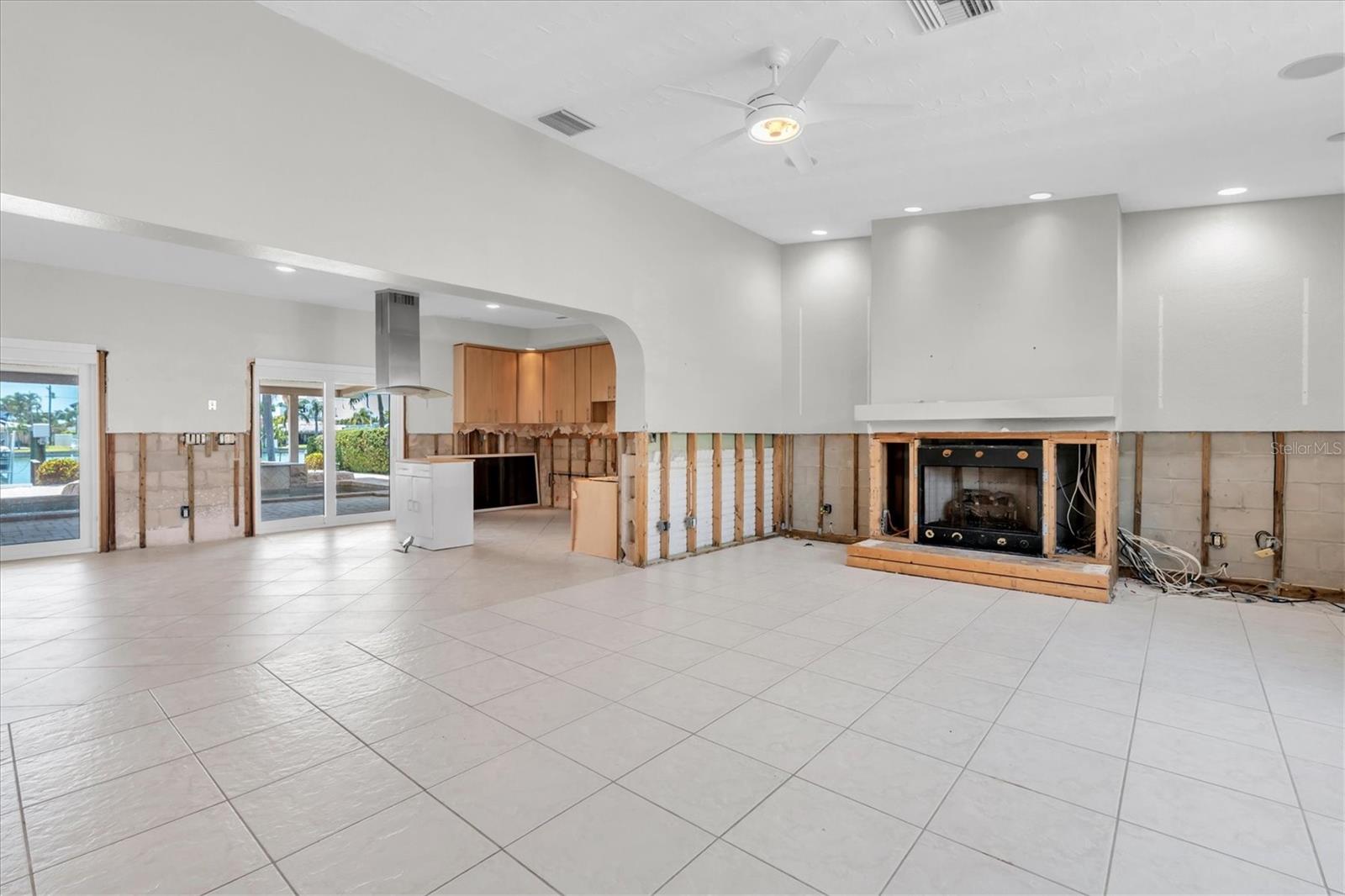 Image 16 of 54 For 11870 6th Street E