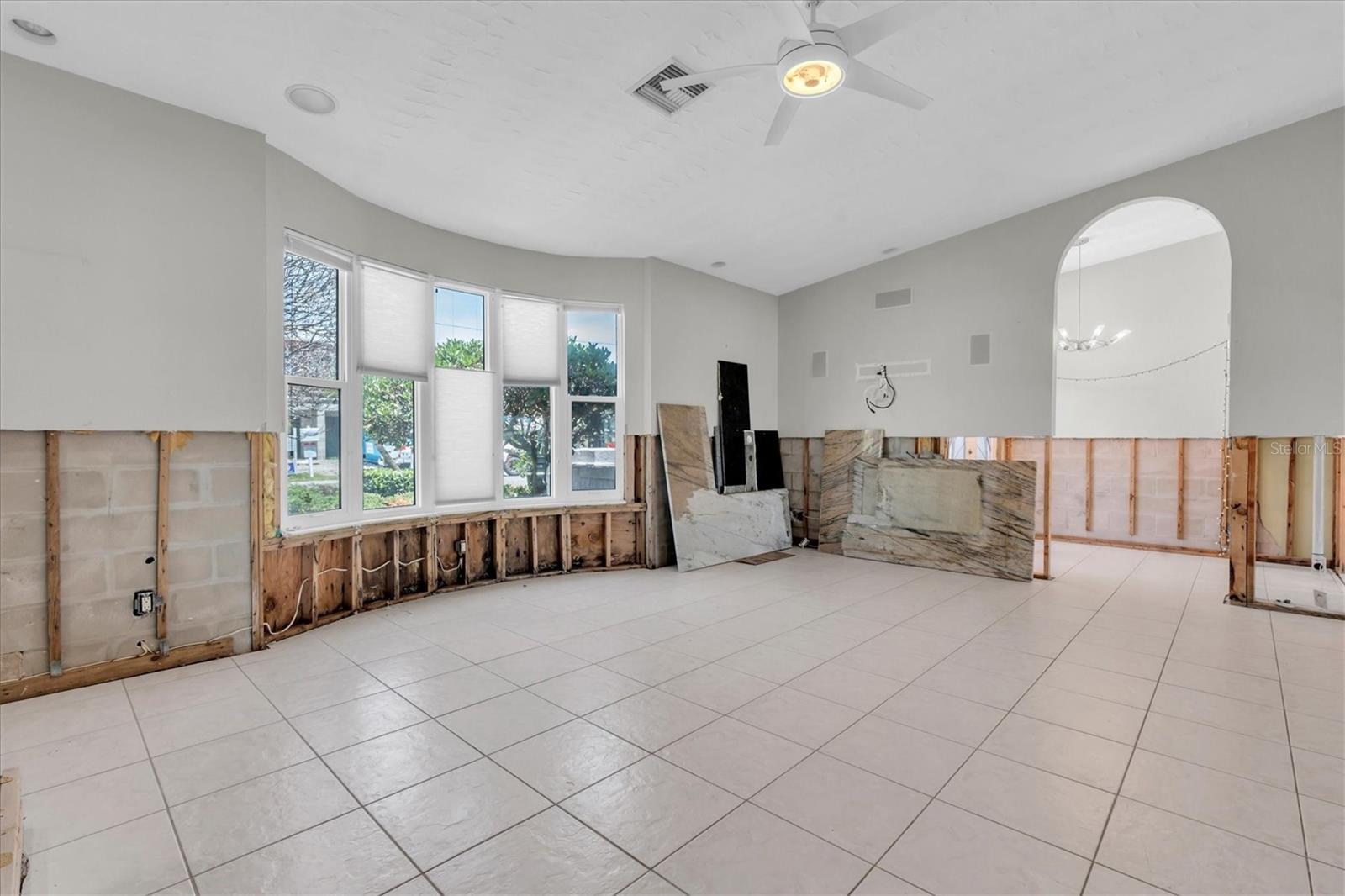 Image 18 of 54 For 11870 6th Street E