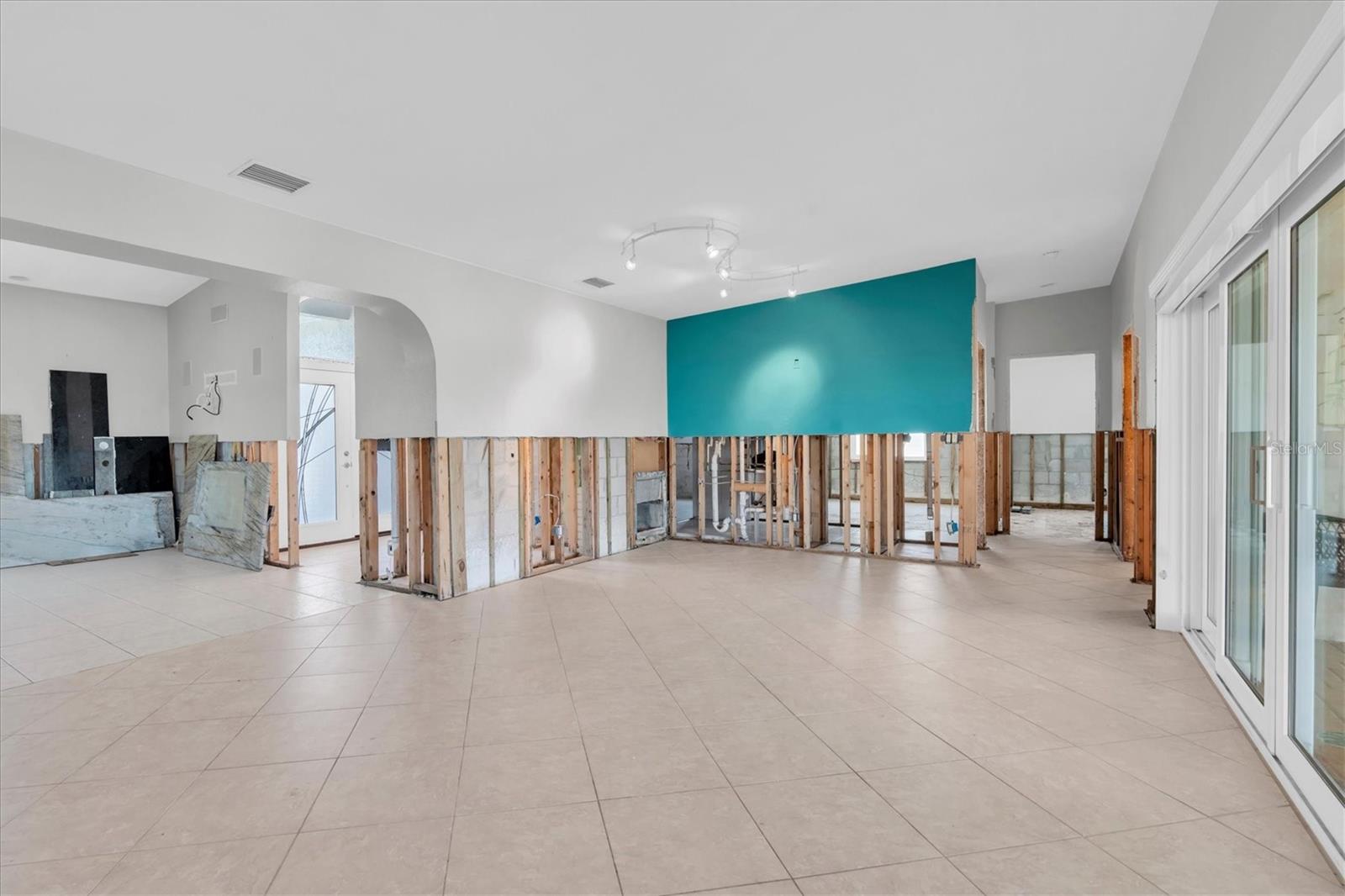 Image 23 of 54 For 11870 6th Street E