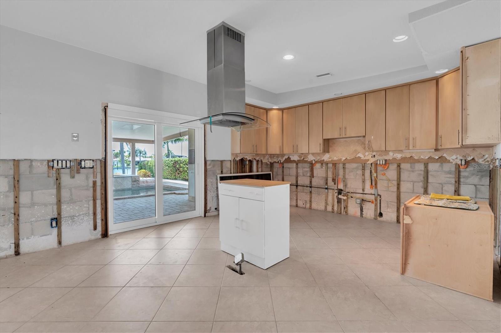 Image 25 of 54 For 11870 6th Street E