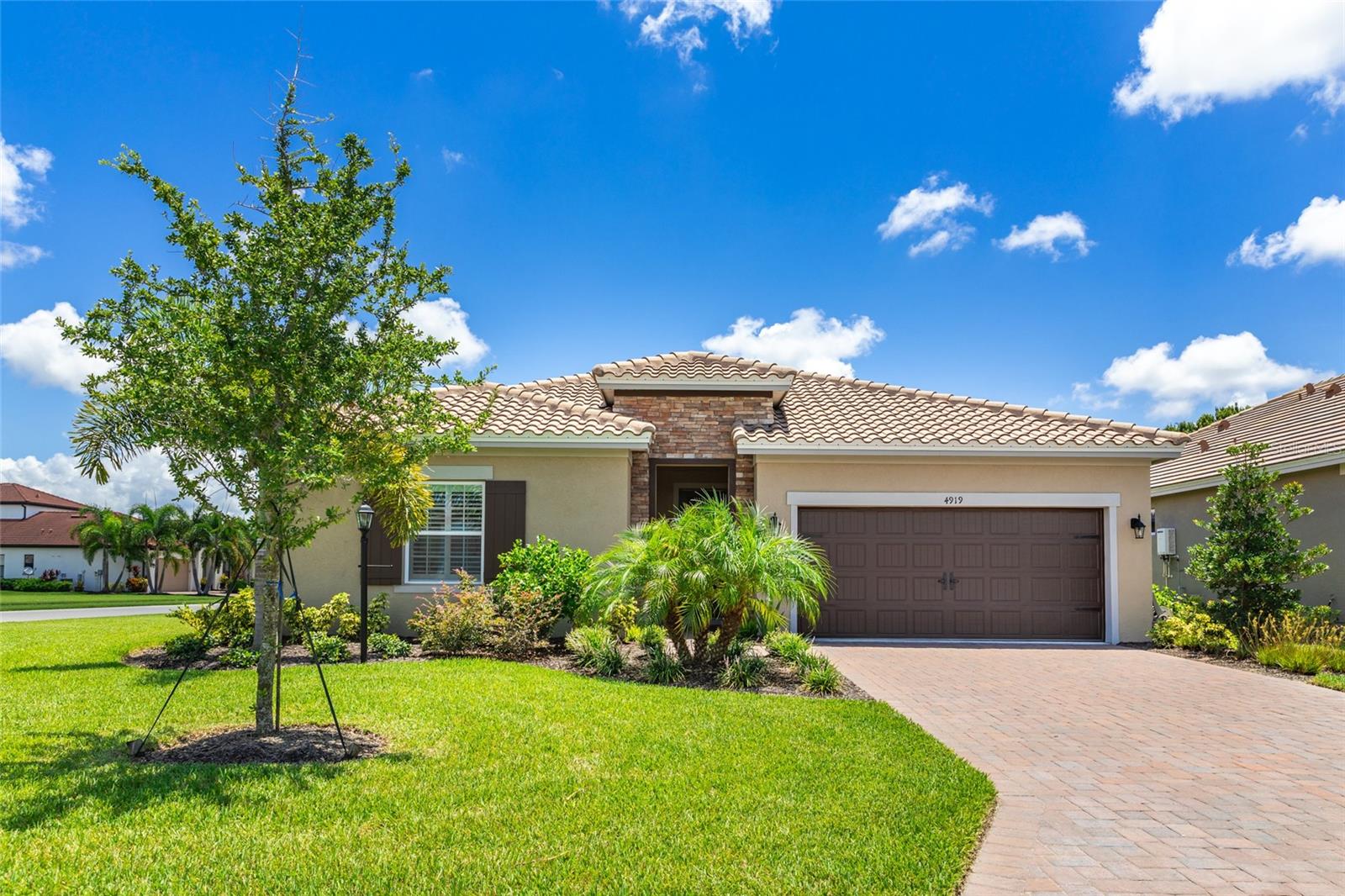 Details for 4919 Tobermory Way, BRADENTON, FL 34211
