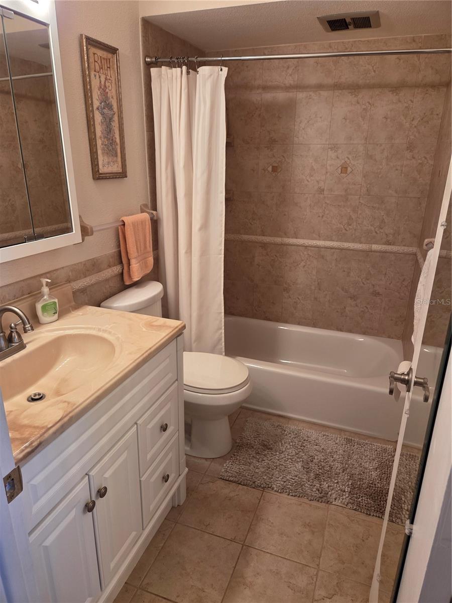 Image 9 of 24 For 11225 82nd Avenue 309