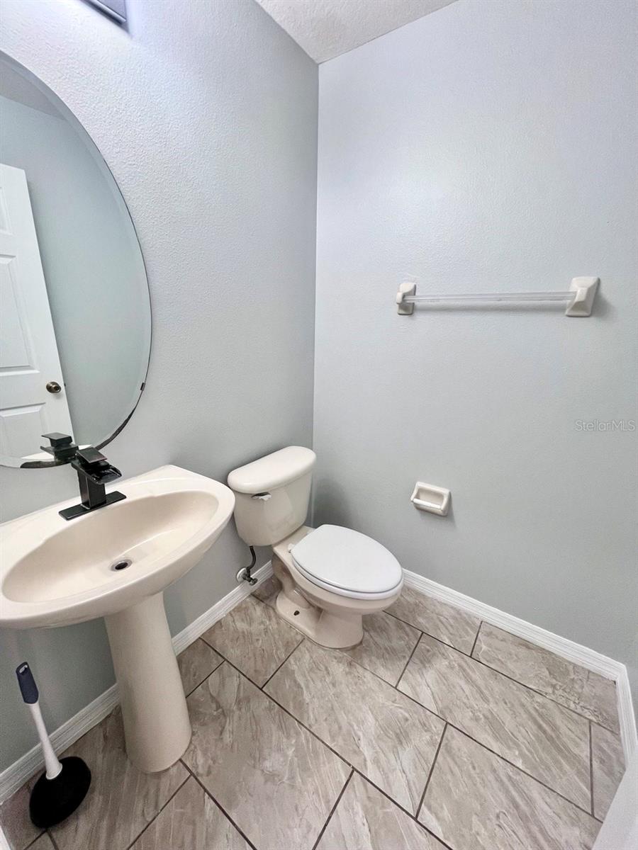 Image 7 of 20 For 1039 Blackwater Drive 1039