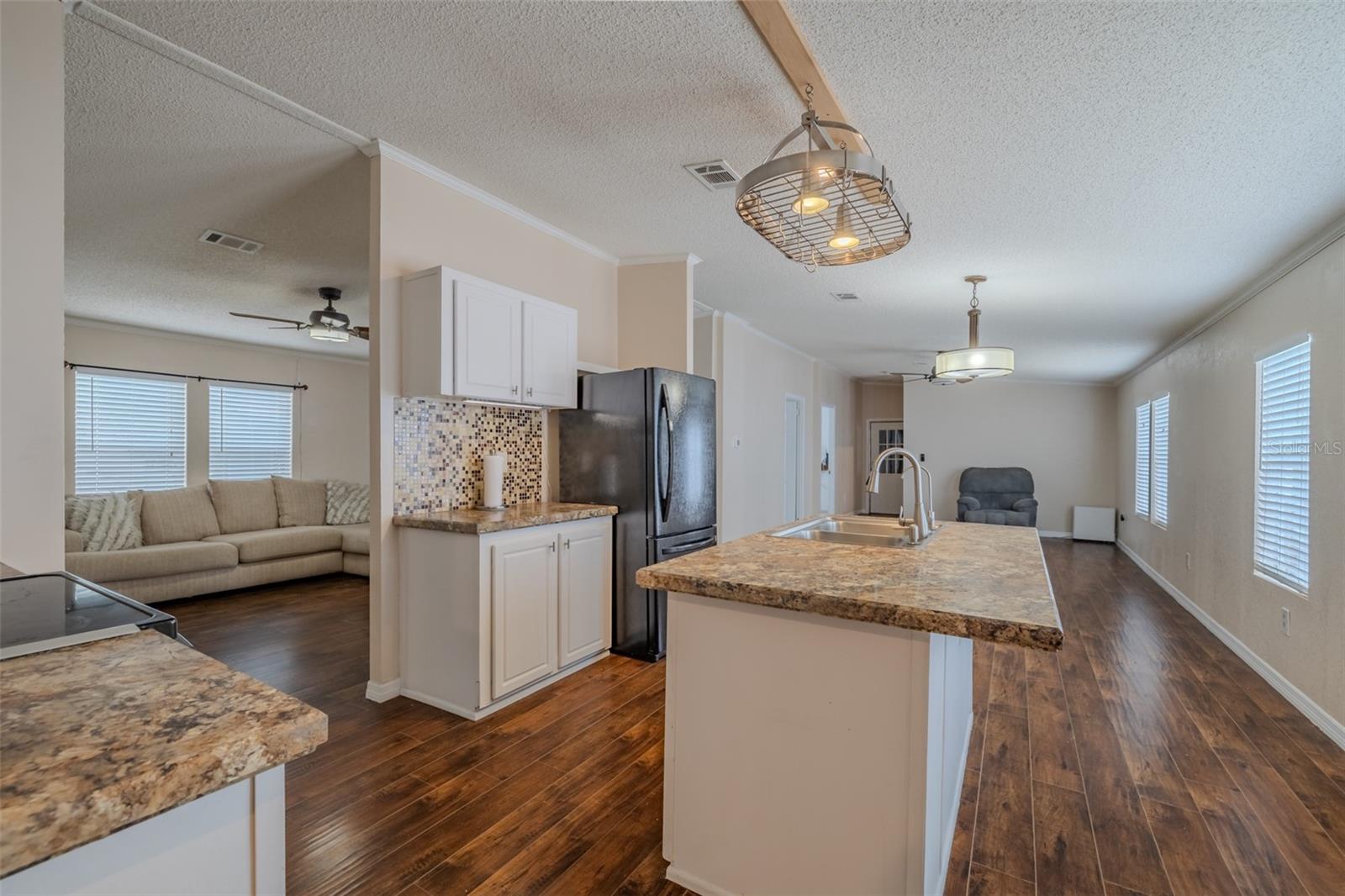 Image 14 of 47 For 8471 Fantasia Park Way