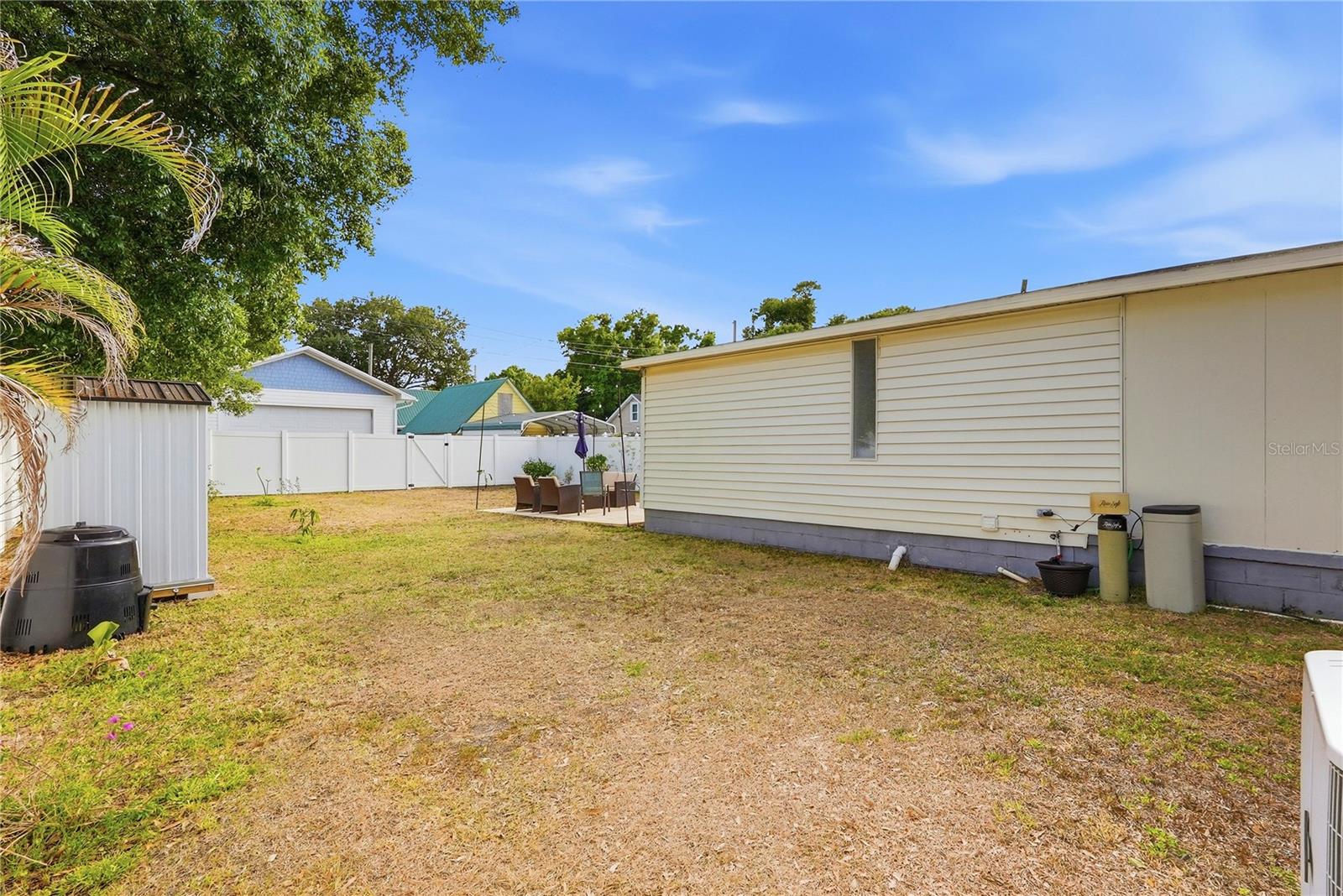 Image 16 of 21 For 2850 15th Avenue N