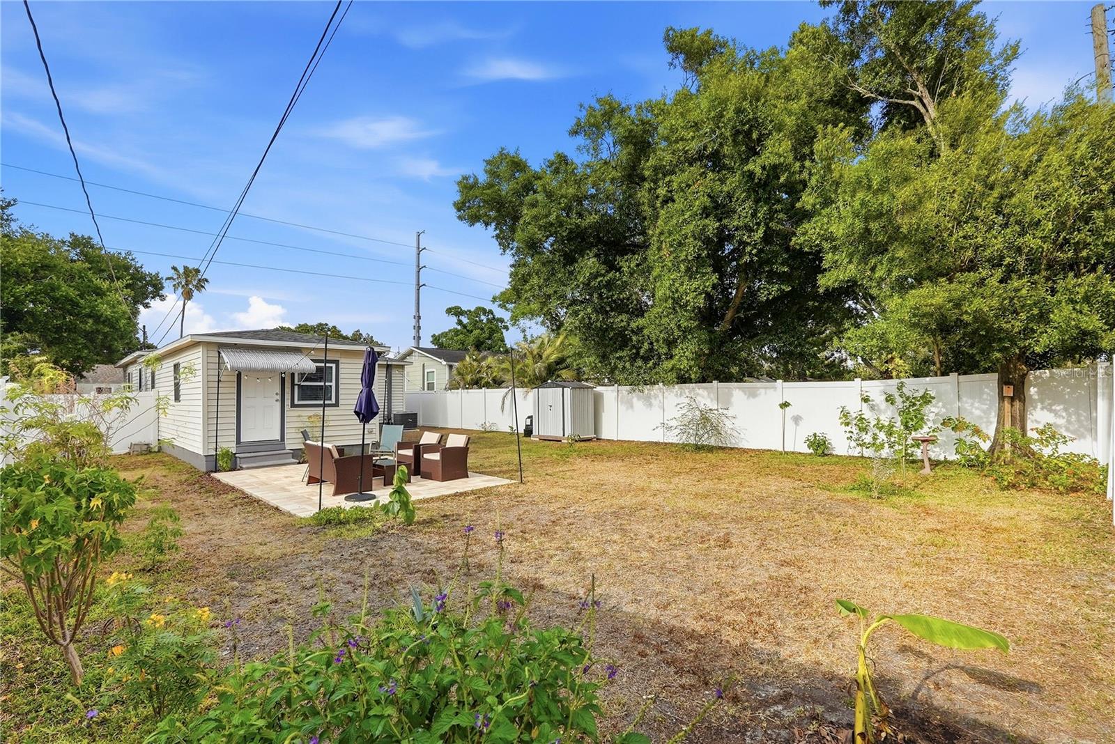 Image 17 of 21 For 2850 15th Avenue N
