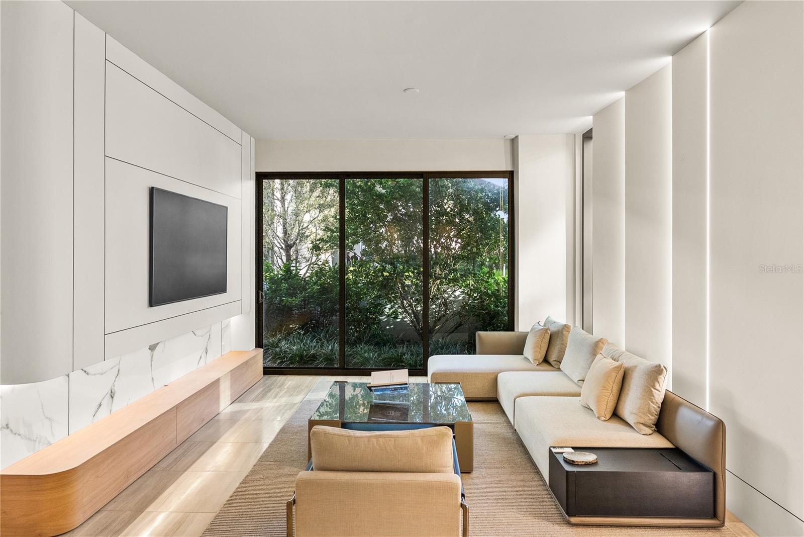 Image 17 of 78 For 3020 Santiago Street 1