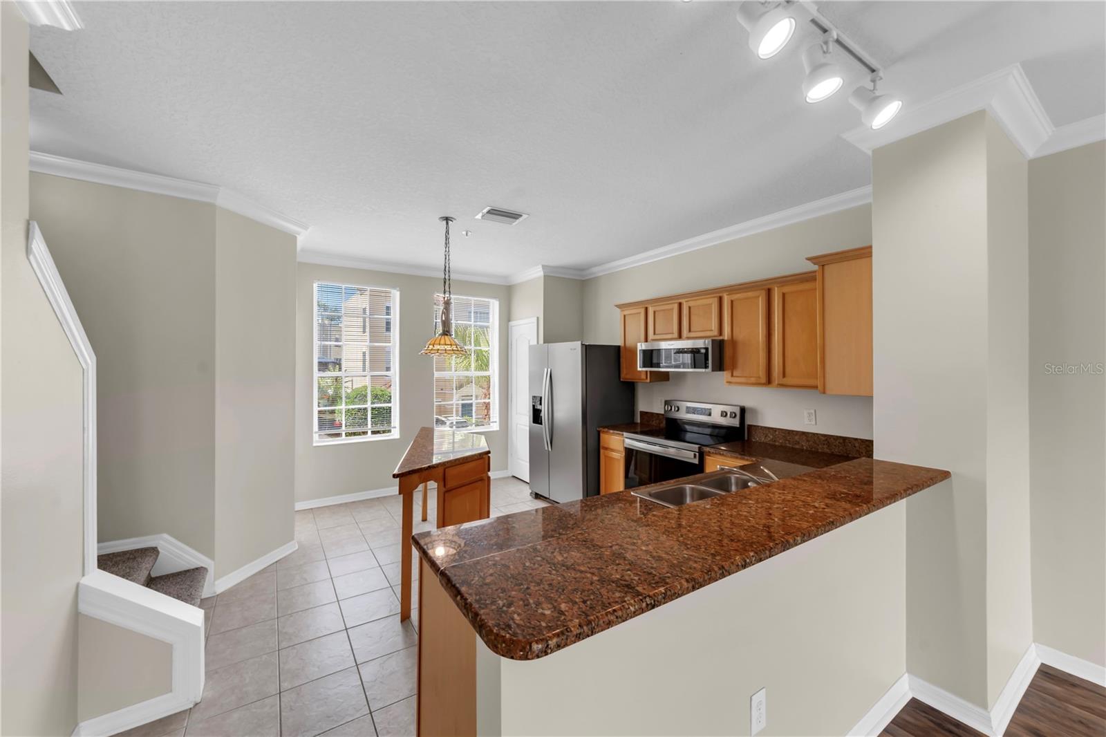 Image 13 of 36 For 3115 Bayshore Oaks Drive