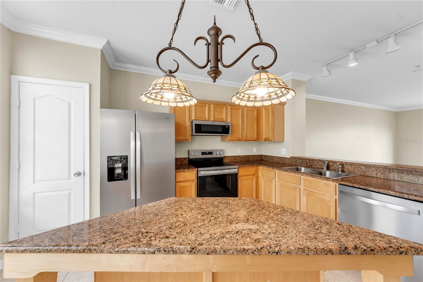 Image 15 of 36 For 3115 Bayshore Oaks Drive