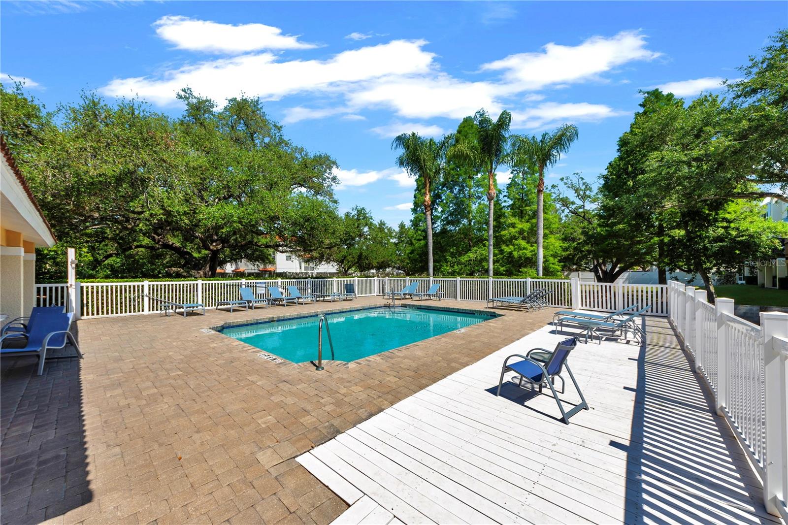 Image 33 of 36 For 3115 Bayshore Oaks Drive