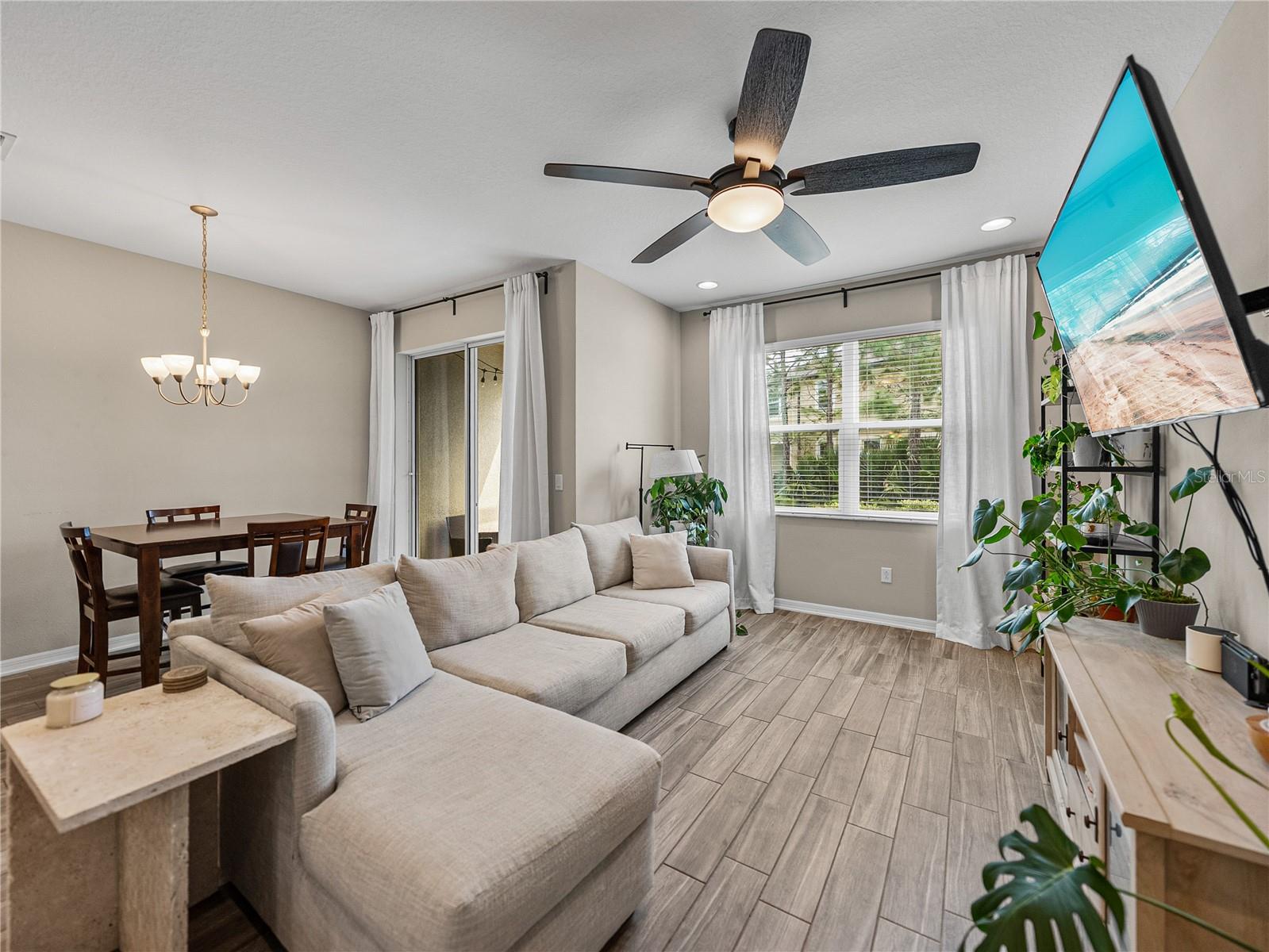 Image 20 of 69 For 29934 Southwell Lane