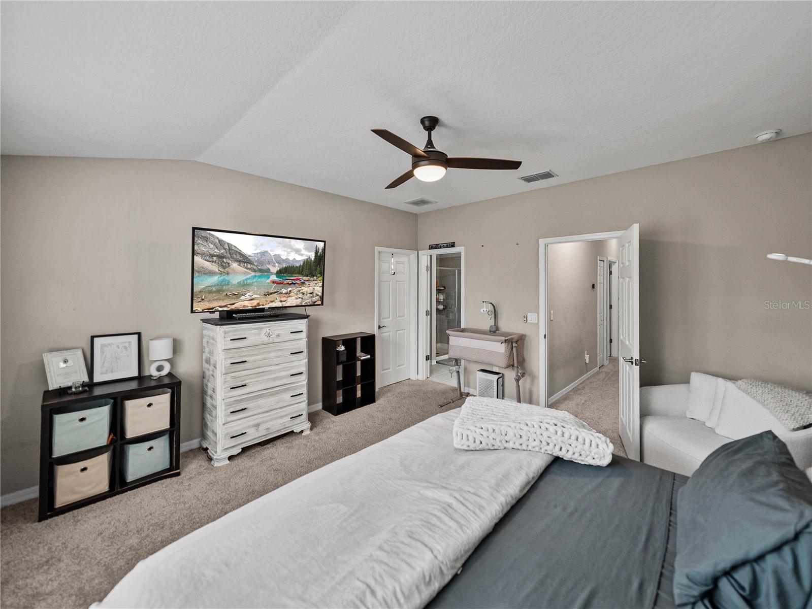 Image 37 of 69 For 29934 Southwell Lane