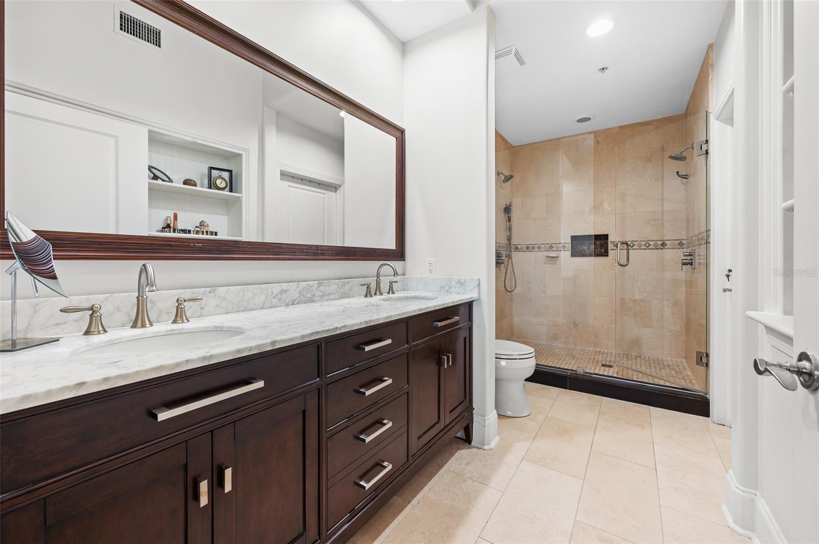 Image 10 of 20 For 275 Bayshore Boulevard 1003