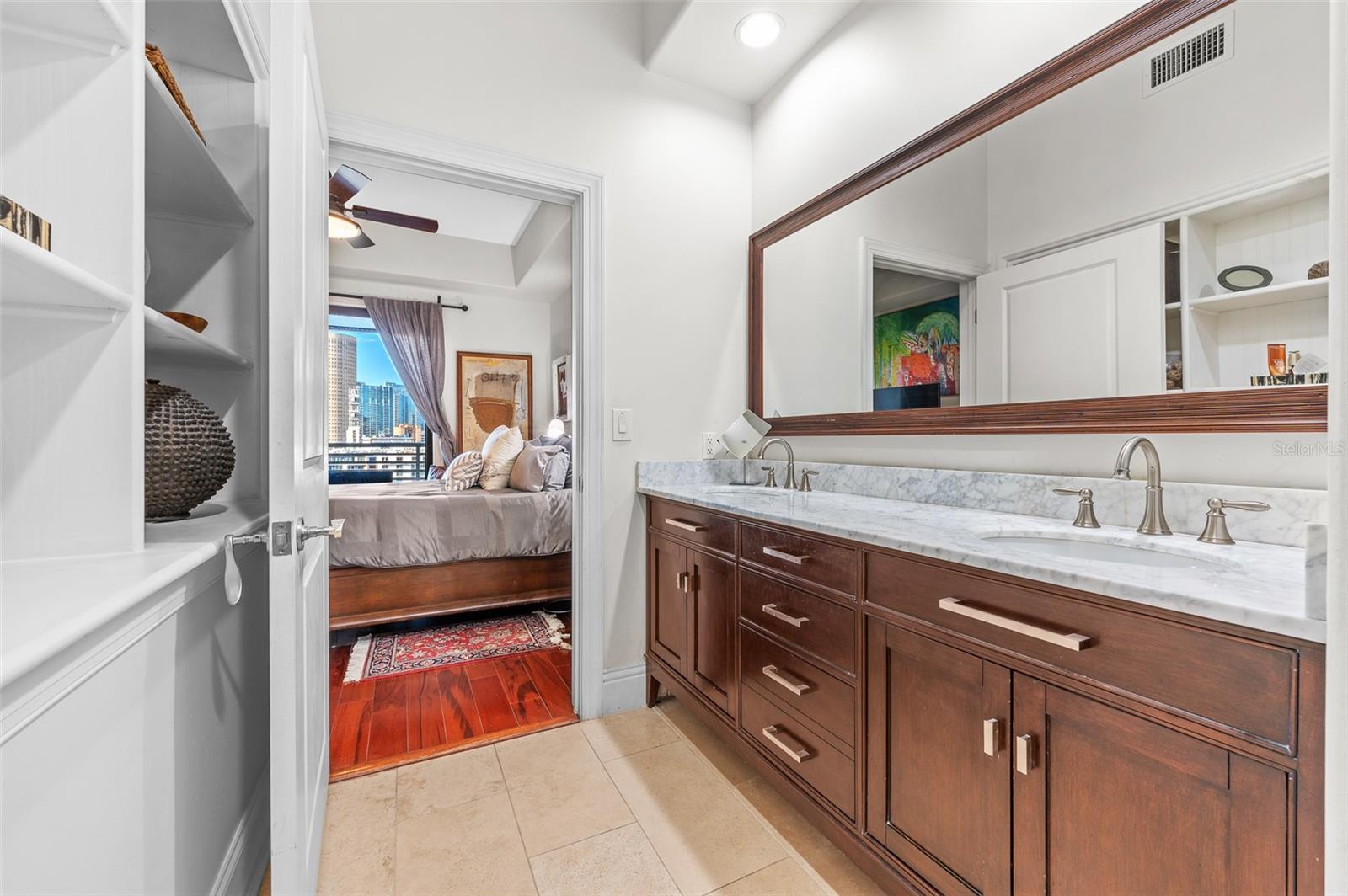 Image 9 of 20 For 275 Bayshore Boulevard 1003