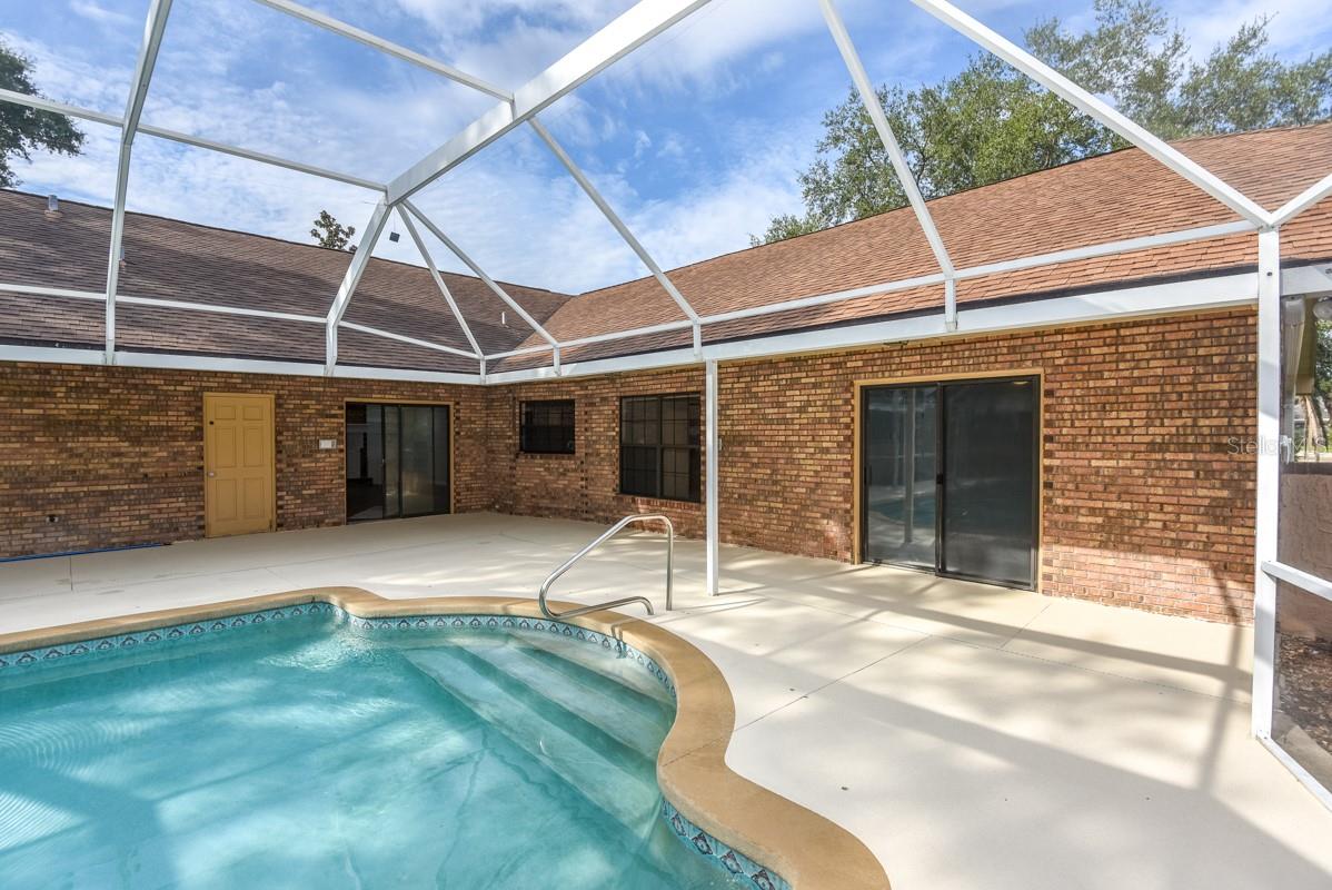Image 40 of 47 For 24 Lake Vista Way