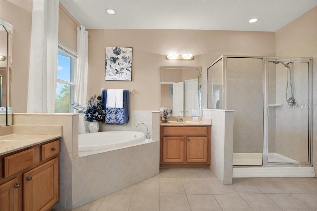 Image 15 of 35 For 7172 Islamorada Circle
