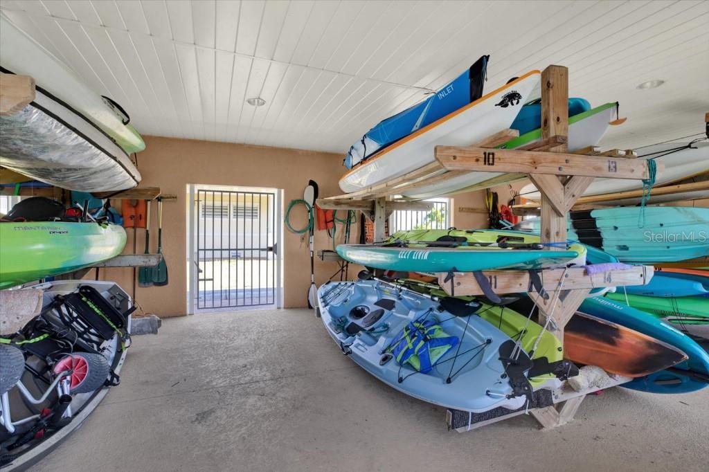 Image 30 of 35 For 7172 Islamorada Circle