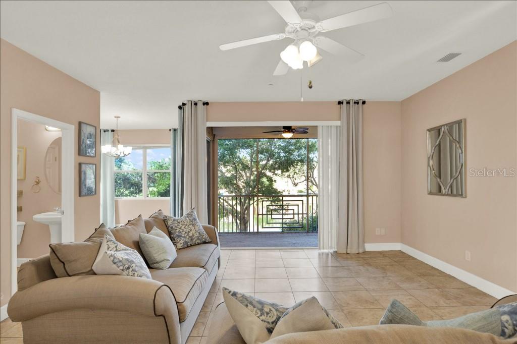 Image 5 of 35 For 7172 Islamorada Circle