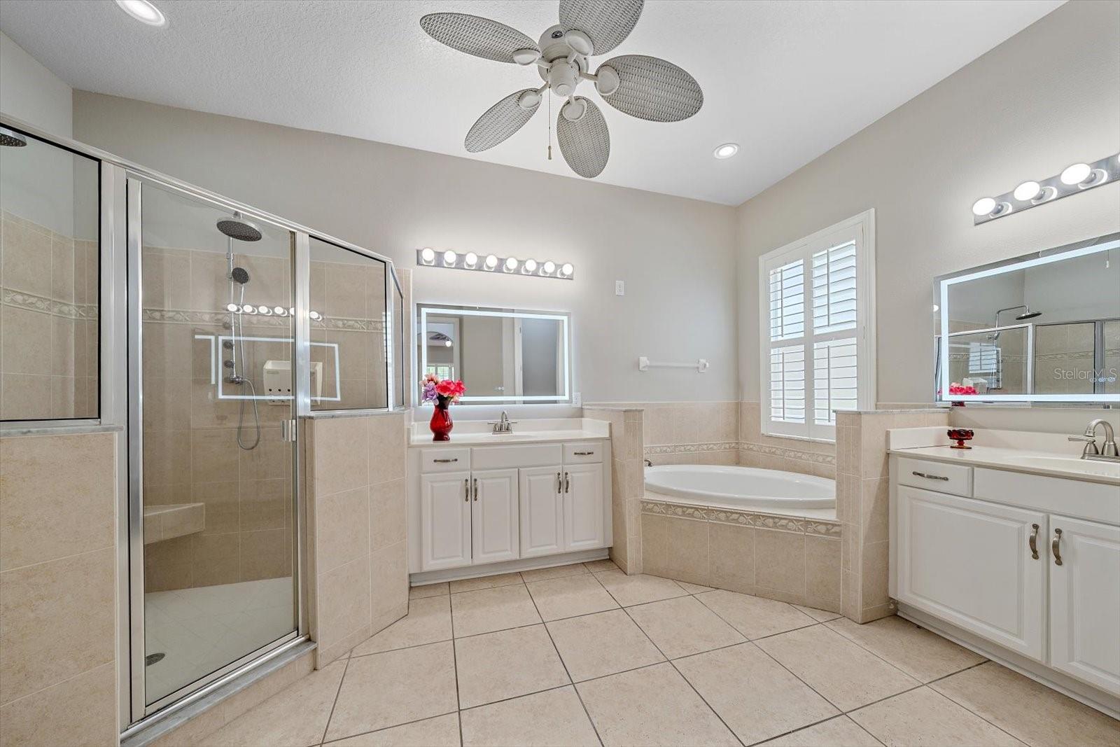 Image 16 of 42 For 18046 Cozumel Isle Drive