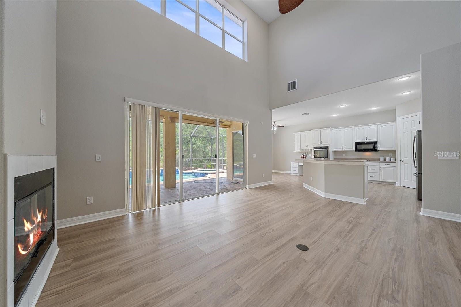 Image 24 of 42 For 18046 Cozumel Isle Drive
