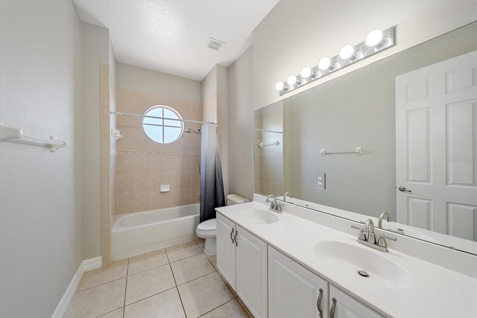 Image 31 of 42 For 18046 Cozumel Isle Drive